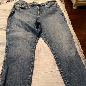 J crew curvy vintage straight jeans 33/16